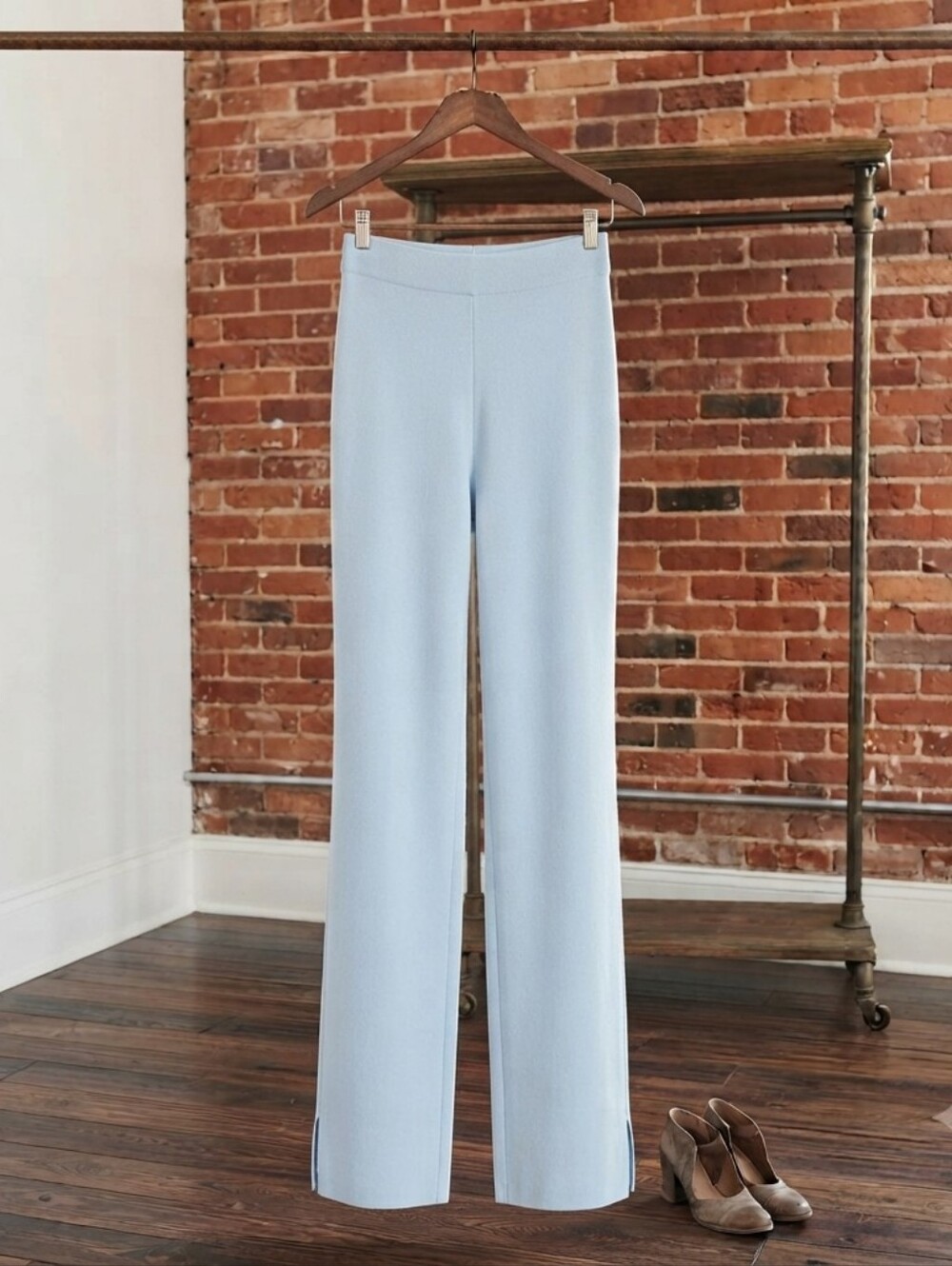 Sbetro Women's Light Blue Straight-Leg Knit Pants Size M